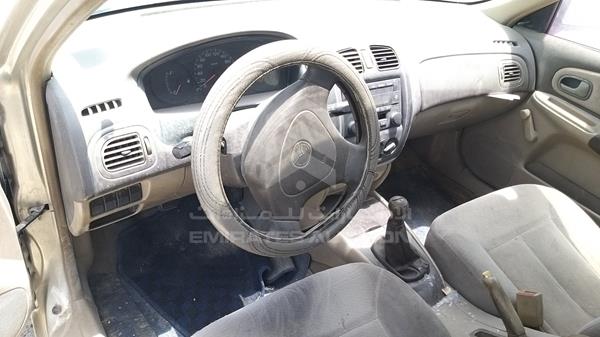 Photo 13 VIN: JM7BJ123831220431 - MAZDA 323 