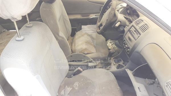 Photo 19 VIN: JM7BJ123XX0101145 - MAZDA 323 