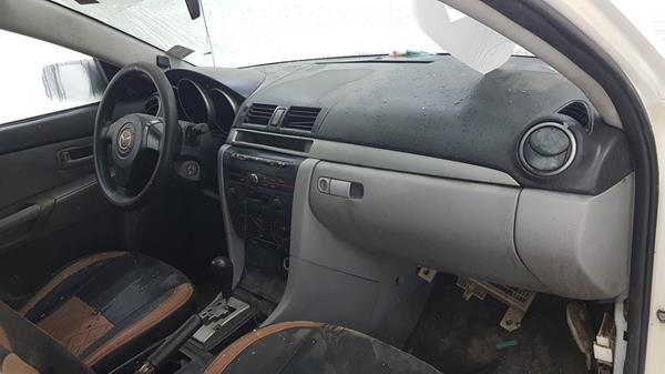 Photo 21 VIN: JM7BK226951115395 - MAZDA 3 