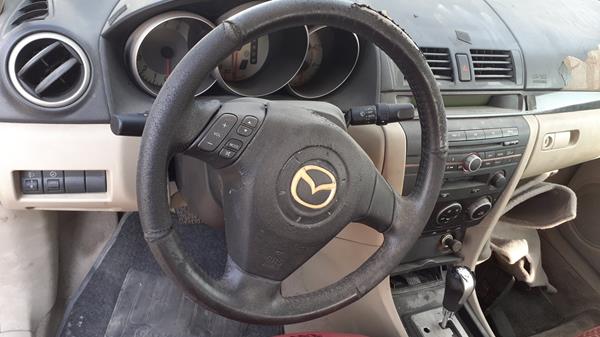 Photo 13 VIN: JM7BK326271332831 - MAZDA 3 