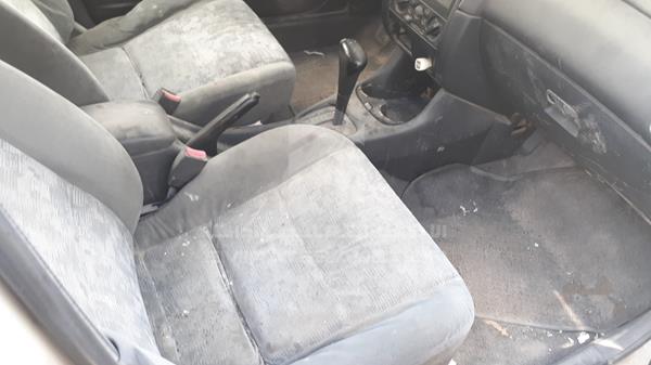 Photo 20 VIN: JM7GW19S6W1100149 - MAZDA 626 