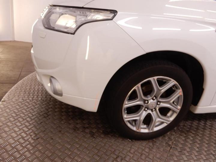 Photo 24 VIN: JMBXDGG2WEZC04387 - MITSUBISHI OUTLANDER 