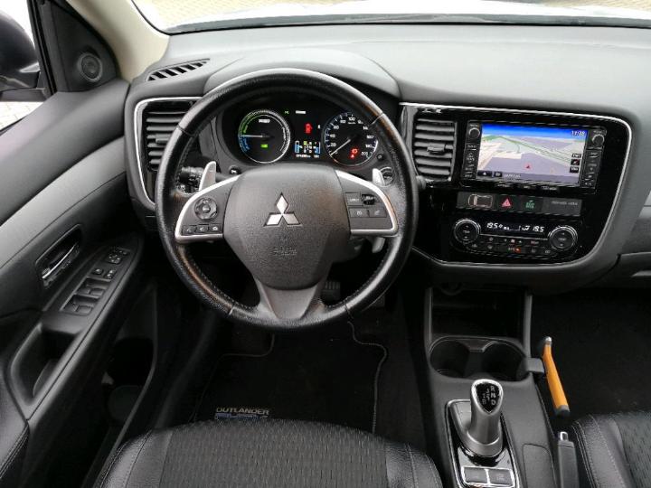 Photo 6 VIN: JMBXDGG2WEZC05749 - MITSUBISHI OUTLANDER 