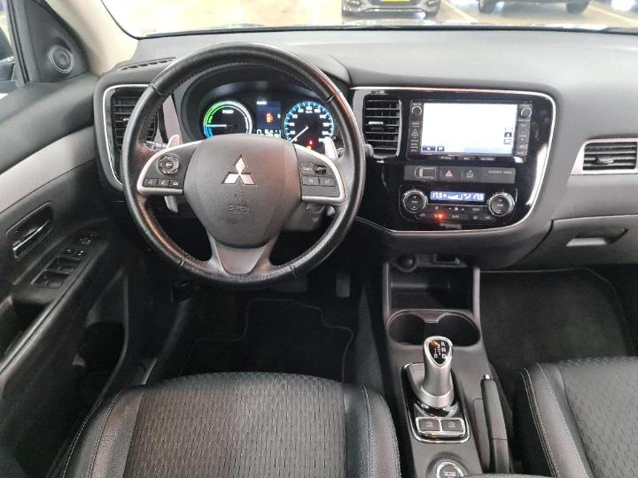 Photo 10 VIN: JMBXDGG2WEZC06442 - MITSUBISHI OUTLANDER 