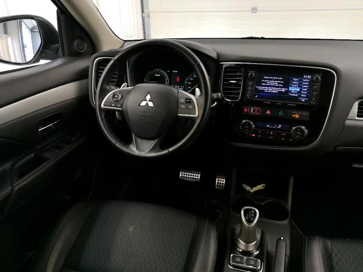 Photo 6 VIN: JMBXDGG2WFZ002408 - MITSUBISHI OUTLANDER 