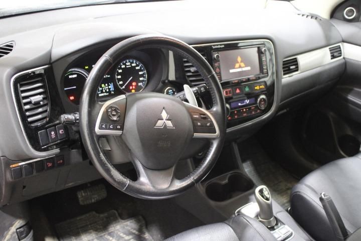 Photo 7 VIN: JMBXDGG2WFZ003045 - MITSUBISHI OUTLANDER SUV 