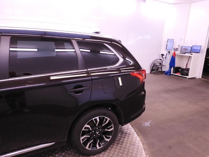 Photo 31 VIN: JMBXDGG2WGZ000435 - MITSUBISHI OUTLANDER 