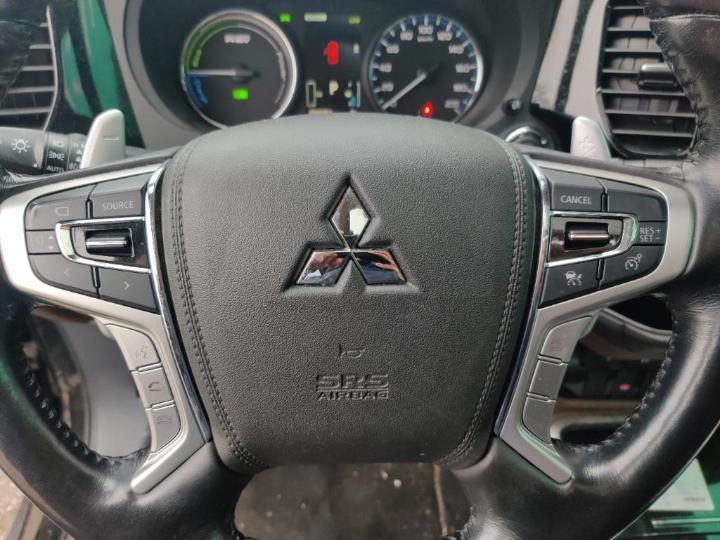 Photo 27 VIN: JMBXDGG2WGZ002904 - MITSUBISHI OUTLANDER 