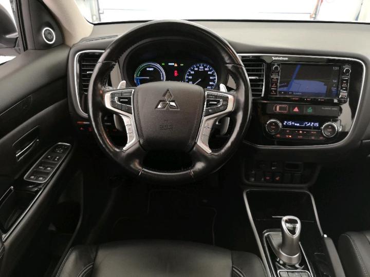 Photo 10 VIN: JMBXDGG2WGZ004498 - MITSUBISHI OUTLANDER 