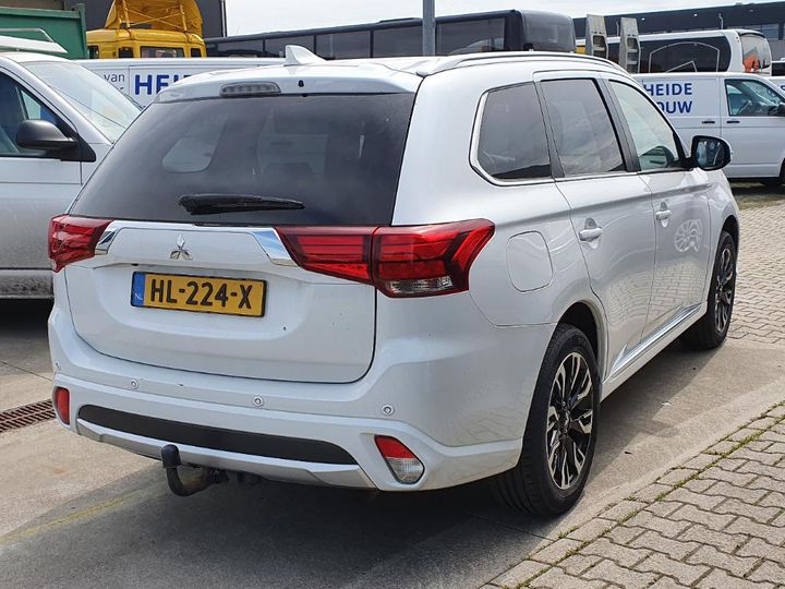 Photo 3 VIN: JMBXDGG2WGZ004517 - MITSUBISHI OUTLANDER 