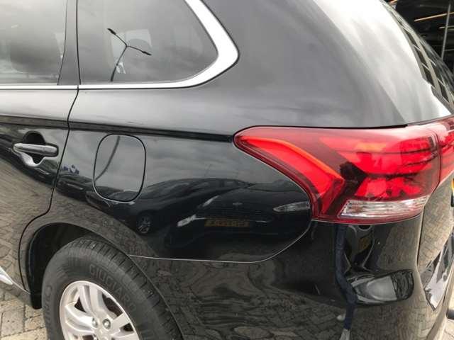 Photo 9 VIN: JMBXDGG2WGZ005060 - MITSUBISHI OUTLANDER 