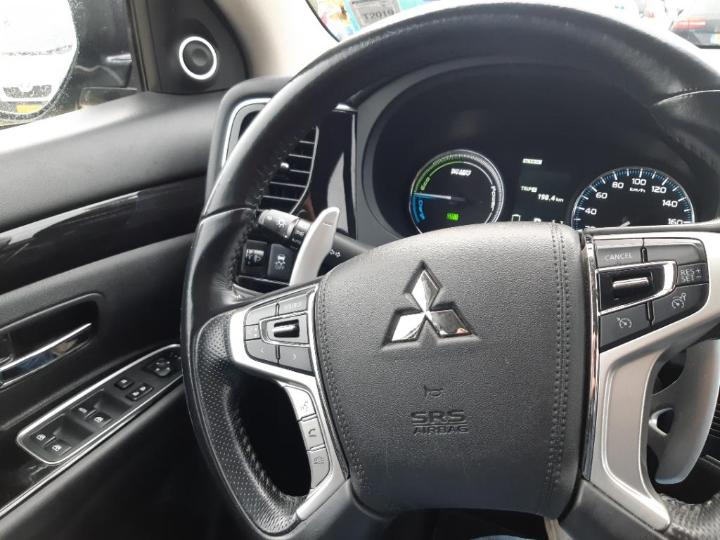 Photo 20 VIN: JMBXDGG2WGZ006111 - MITSUBISHI OUTLANDER 