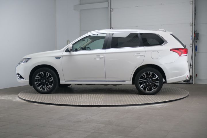 Photo 2 VIN: JMBXDGG2WGZ007546 - MITSUBISHI OUTLANDER 