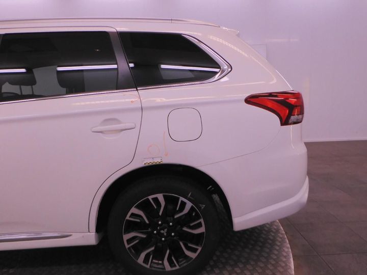 Photo 31 VIN: JMBXDGG2WGZ007709 - MITSUBISHI OUTLANDER 