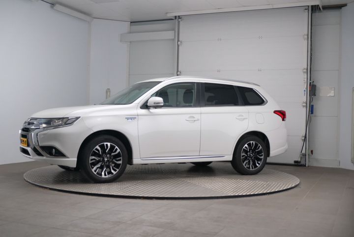 Photo 3 VIN: JMBXDGG2WGZ007900 - MITSUBISHI OUTLANDER 