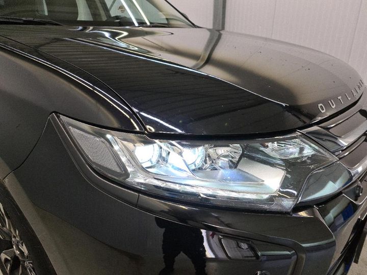 Photo 16 VIN: JMBXDGG2WGZ008402 - MITSUBISHI OUTLANDER 