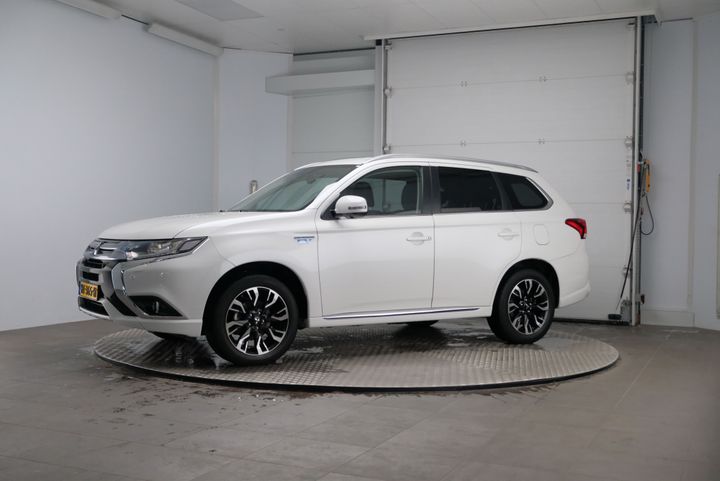 Photo 1 VIN: JMBXDGG2WGZ008890 - MITSUBISHI OUTLANDER 