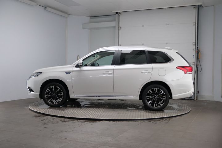 Photo 2 VIN: JMBXDGG2WGZ008890 - MITSUBISHI OUTLANDER 