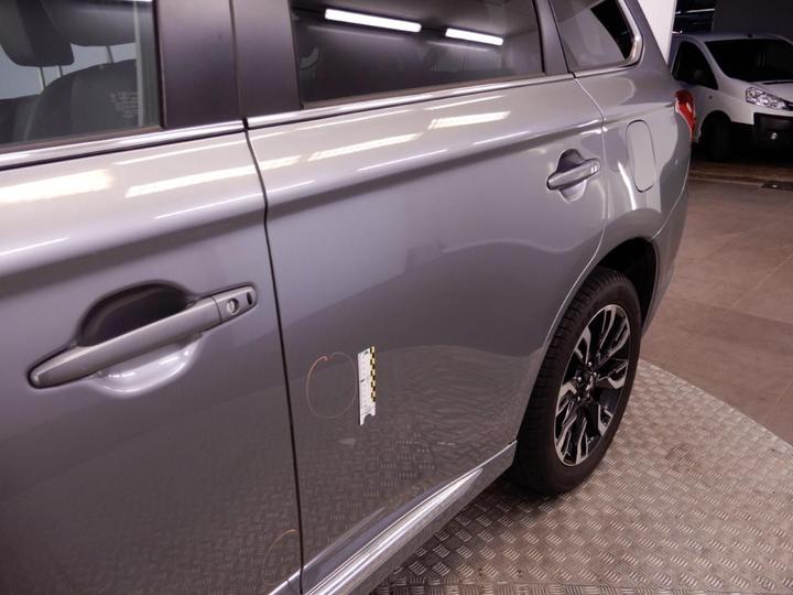 Photo 27 VIN: JMBXDGG2WGZ009353 - MITSUBISHI OUTLANDER 