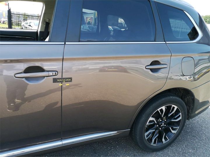 Photo 14 VIN: JMBXDGG2WGZ011281 - MITSUBISHI OUTLANDER 