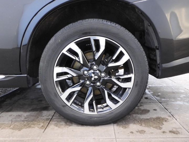 Photo 9 VIN: JMBXDGG2WGZ014531 - MITSUBISHI OUTLANDER 