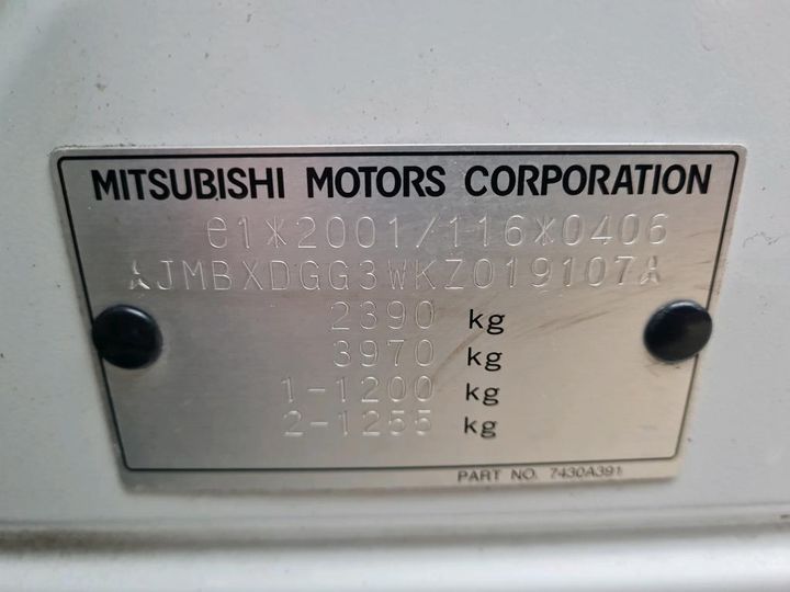 Photo 3 VIN: JMBXDGG3WKZ019107 - MITSUBISHI OUTLANDER 