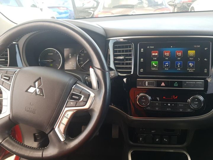 Photo 20 VIN: JMBXDGG3WKZ023137 - MITSUBISHI OUTLANDER 