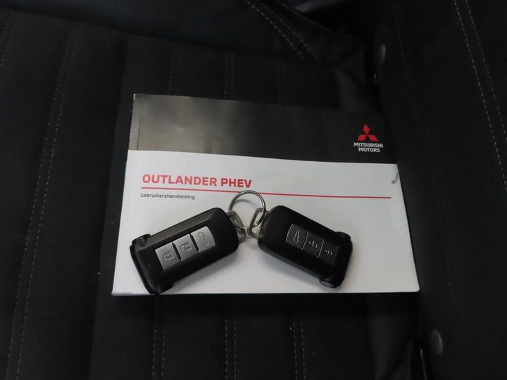 Photo 13 VIN: JMBXDGG3WLZ007034 - MITSUBISHI OUTLANDER 