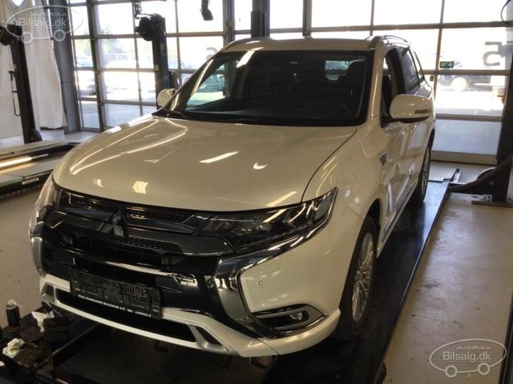 Photo 1 VIN: JMBXDGG3WLZ016591 - MITSUBISHI OUTLANDER SUV 