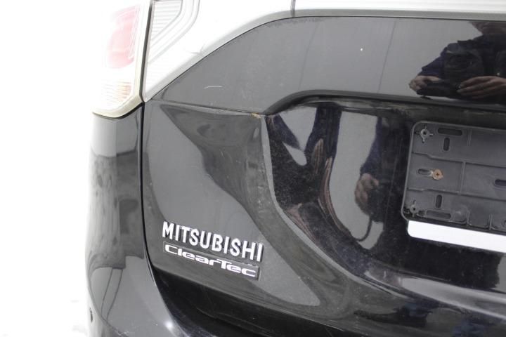 Photo 19 VIN: JMBXJGF6WDZ405763 - MITSUBISHI OUTLANDER SUV 