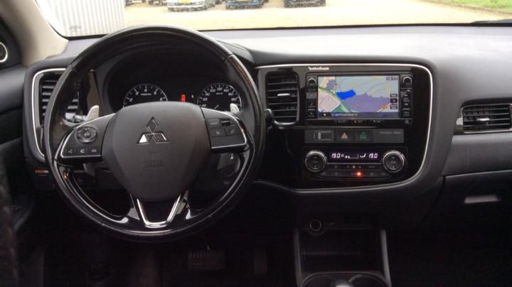 Photo 14 VIN: JMBXTGF7WGZ000189 - MITSUBISHI OUTLANDER 