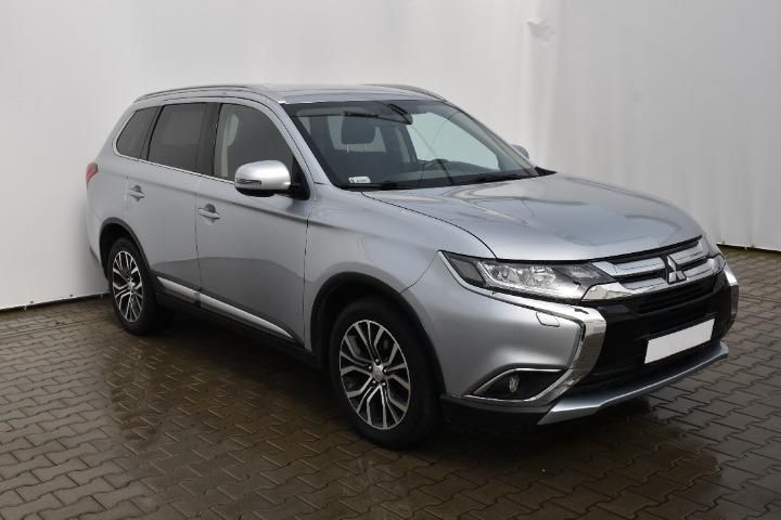 Photo 9 VIN: JMBXTGF7WHJ000442 - MITSUBISHI OUTLANDER SUV 