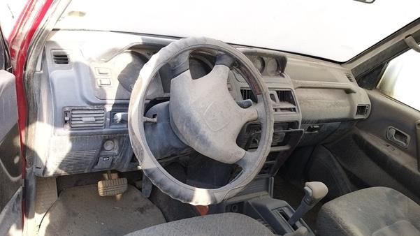 Photo 12 VIN: JMY0RV230XJ000111 - MITSUBISHI PAJERO 