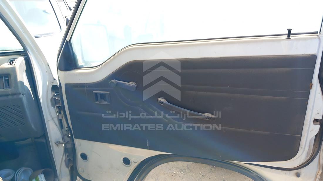 Photo 22 VIN: JMYJNP13V8A700639 - MITSUBISHI L 