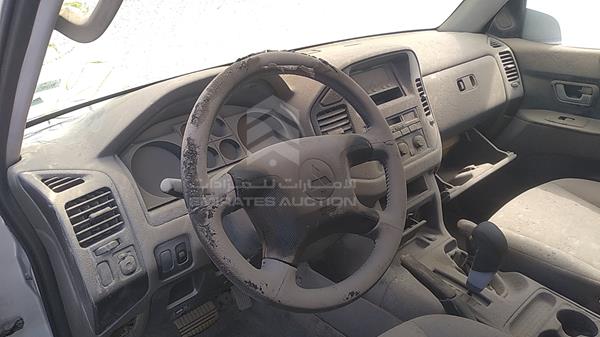 Photo 11 VIN: JMYLRV73W1J702346 - MITSUBISHI PAJERO 