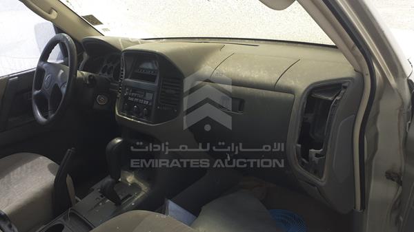 Photo 24 VIN: JMYLRV73W4J705971 - MITSUBISHI PAJERO 