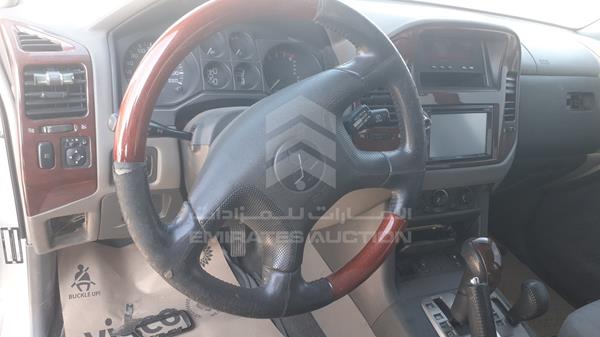 Photo 11 VIN: JMYLRV73W5J700884 - MITSUBISHI PAJERO 