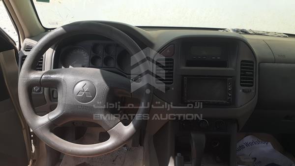 Photo 9 VIN: JMYLRV73W5J708863 - MITSUBISHI PAJERO 