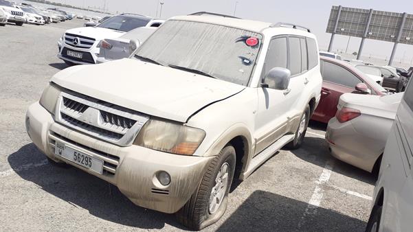 Photo 4 VIN: JMYLRV73W6J700986 - MITSUBISHI PAJERO 