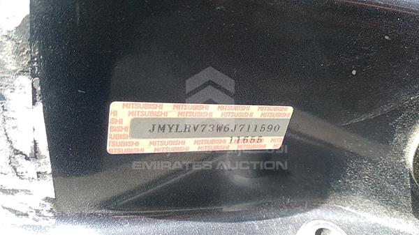 Photo 2 VIN: JMYLRV73W6J711590 - MITSUBISHI PAJERO 