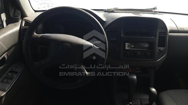 Photo 13 VIN: JMYLRV73W7J706374 - MITSUBISHI PAJERO 