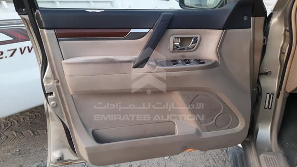 Photo 7 VIN: JMYLRV93W8J723581 - MITSUBISHI PAJERO 