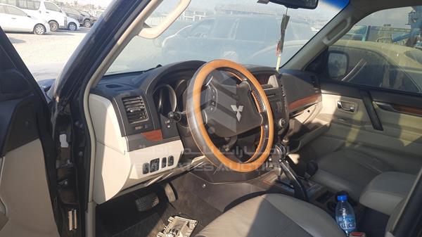 Photo 11 VIN: JMYLRV93W8J731987 - MITSUBISHI PAJERO 