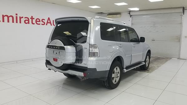 Photo 10 VIN: JMYLRV93W8J732876 - MITSUBISHI PAJERO 