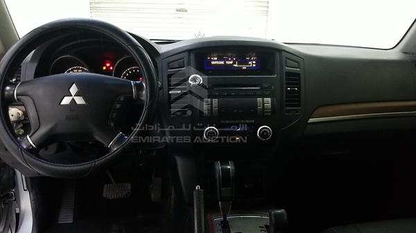 Photo 17 VIN: JMYLRV93W8J732876 - MITSUBISHI PAJERO 