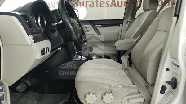 Photo 11 VIN: JMYLRV93W9J700478 - MITSUBISHI PAJERO 