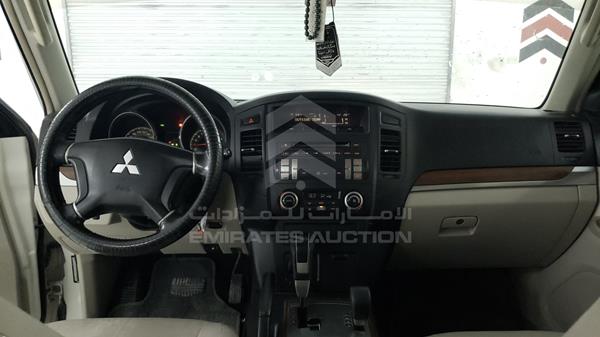 Photo 14 VIN: JMYLRV93W9J700478 - MITSUBISHI PAJERO 