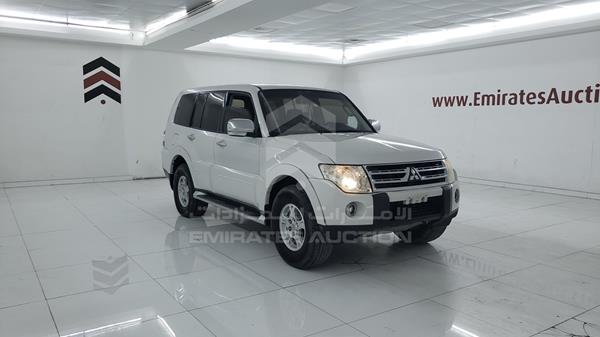 Photo 8 VIN: JMYLRV93W9J700478 - MITSUBISHI PAJERO 