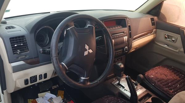 Photo 12 VIN: JMYLRV95WAJ702644 - MITSUBISHI PAJERO 