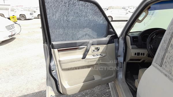 Photo 9 VIN: JMYLRV95WAJ706876 - MITSUBISHI PAJERO 